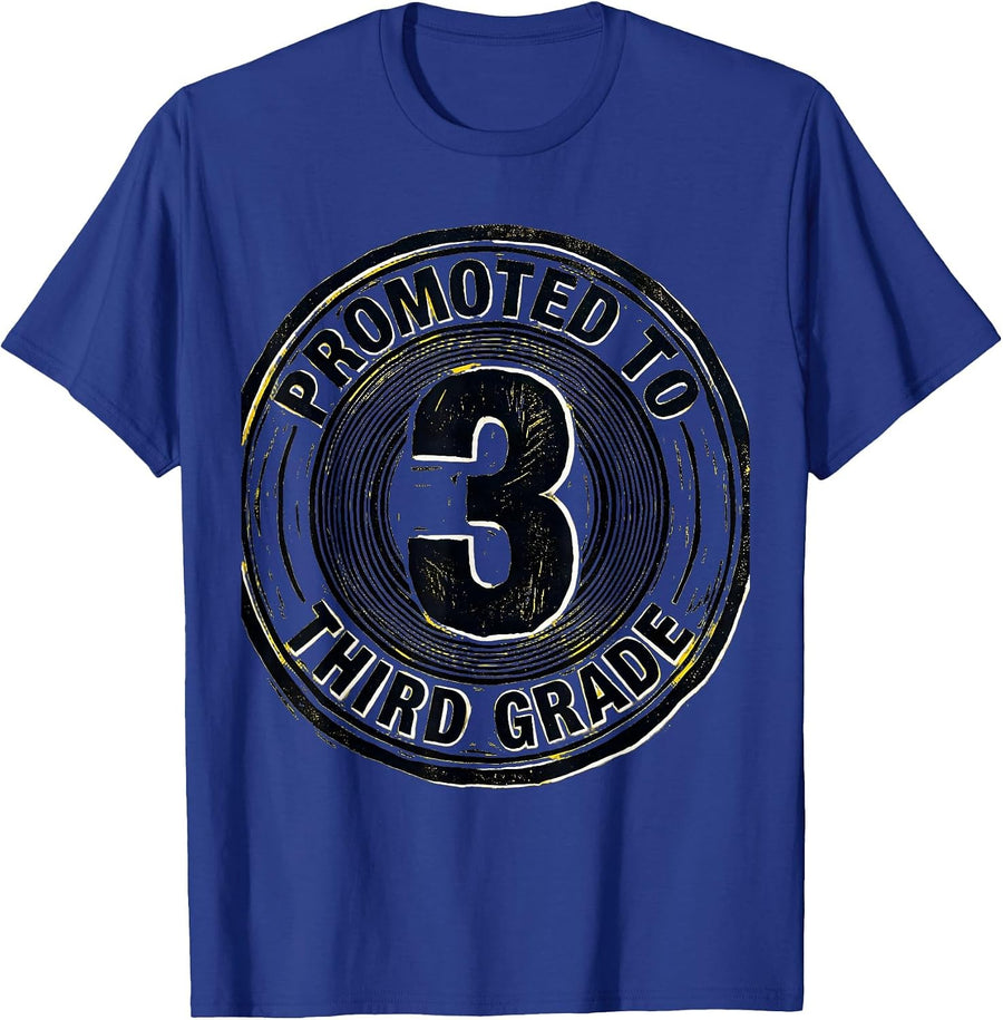 Promoted To Third Grade Funny Back To School Kids Teachers T-Shirt - Royal Blue
