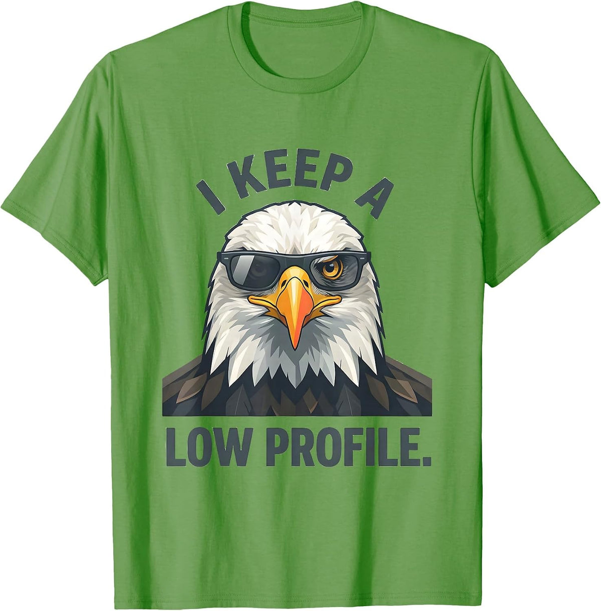 Men's I Keep A Low Profile Funny Bald Eagle Sunglasses Mascot T-Shirt - Grass Green