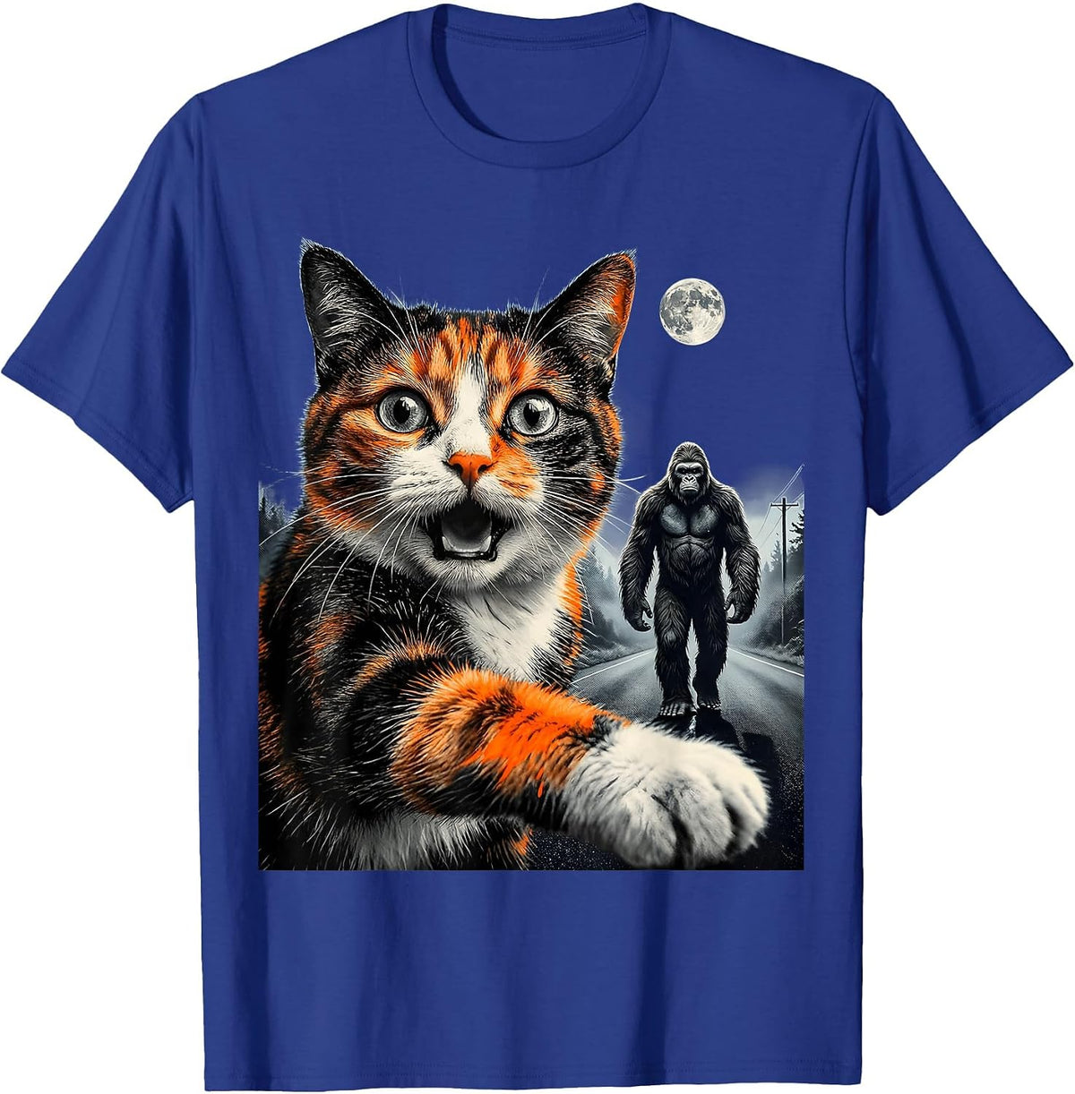 Men's Oversized Cat Bigfoot Selfie Funny Cryptid Meme Humor T-Shirt - Royal Blue