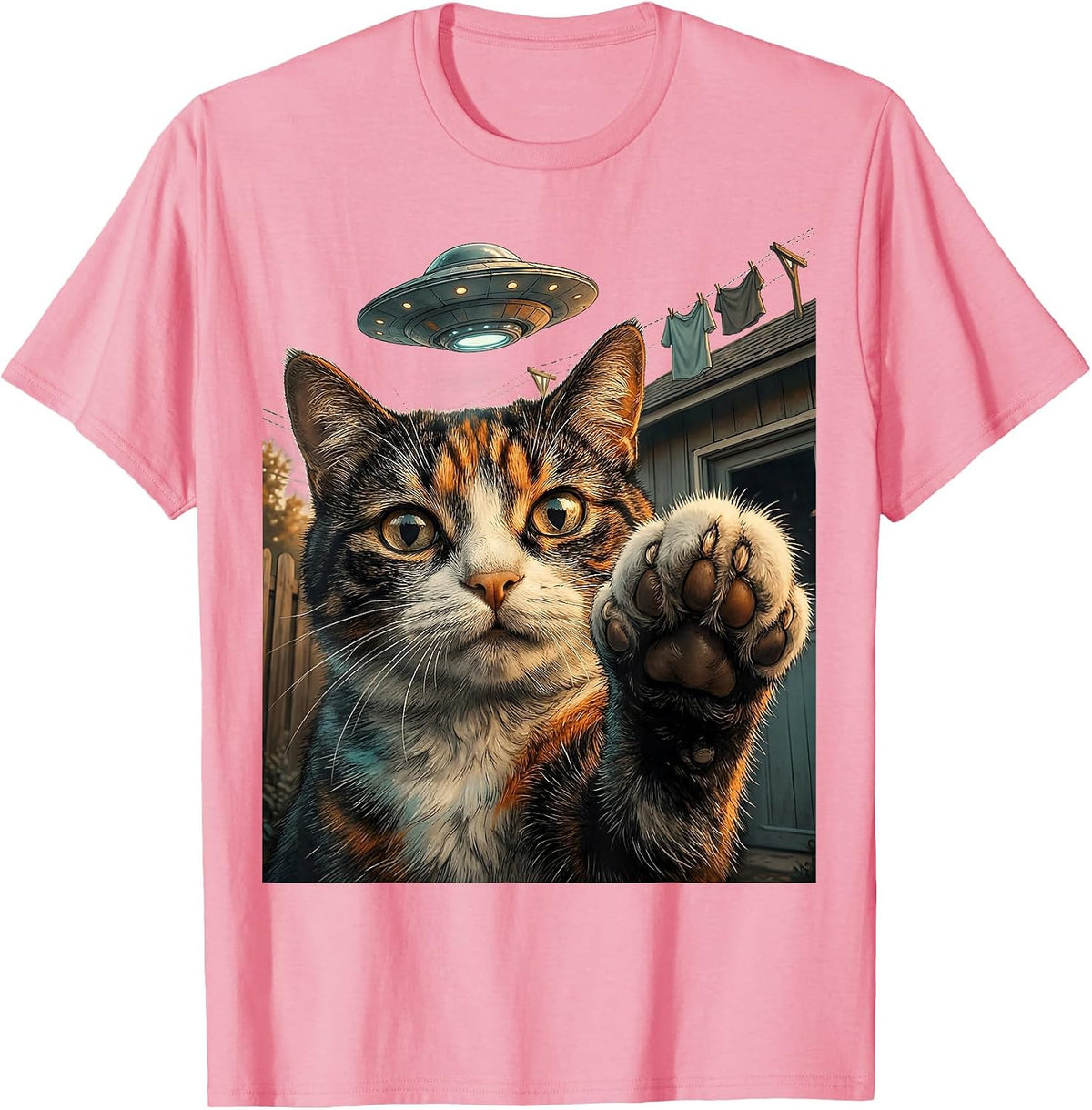 Men's Startled Cat UFO Selfie Funny Cat Lover Gift T-Shirt - Pink